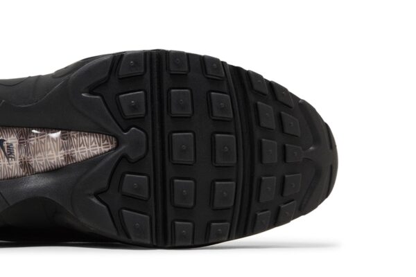 A Ma Maniére  x Nike Air Max 95 SP 'While You Were Sleeping' FZ8743-200 - Image 5