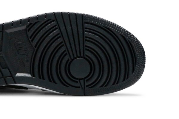 Air Jordan 1 Low 'Light Smoke Grey' 553558-030 - Image 5