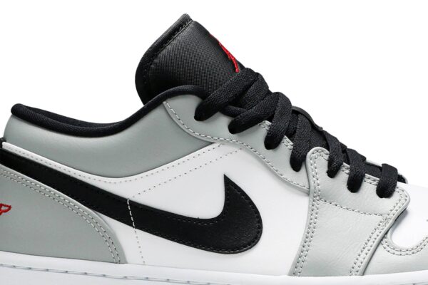Air Jordan 1 Low 'Light Smoke Grey' 553558-030 - Image 2