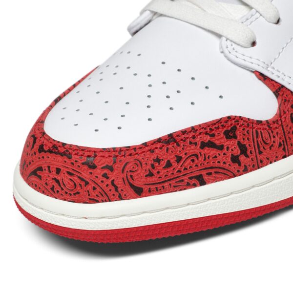 Air Jordan 1 Low SE 'Spades' DJ5185-100 - Image 10