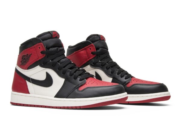 Air Jordan 1 Retro High OG 'Bred Toe' 555088-610 - Image 8