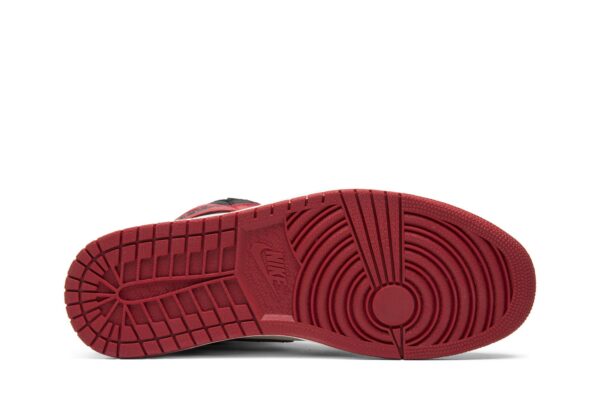 Air Jordan 1 Retro High OG 'Bred Toe' 555088-610 - Image 4