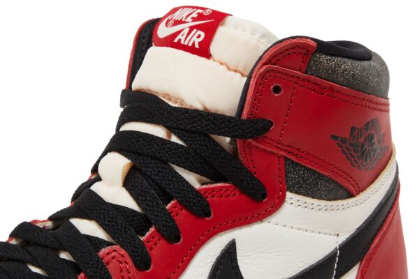 Air Jordan 1 Retro High OG 'Chicago Lost & Found' DZ5485-612 - Image 10