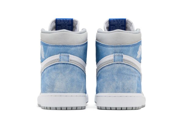 Air Jordan 1 Retro High OG 'Hyper Royal' 555088-402 - Image 6