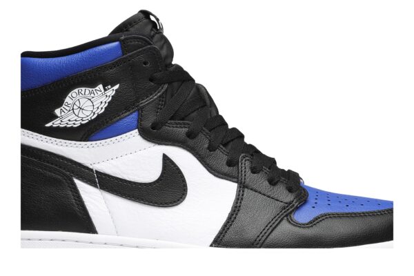 Air Jordan 1 Retro High OG 'Royal Toe' 555088-041 - Image 2