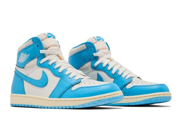 Air Jordan 1 Retro High OG 'UNC Reimagined' DZ5485-402 - Image 8
