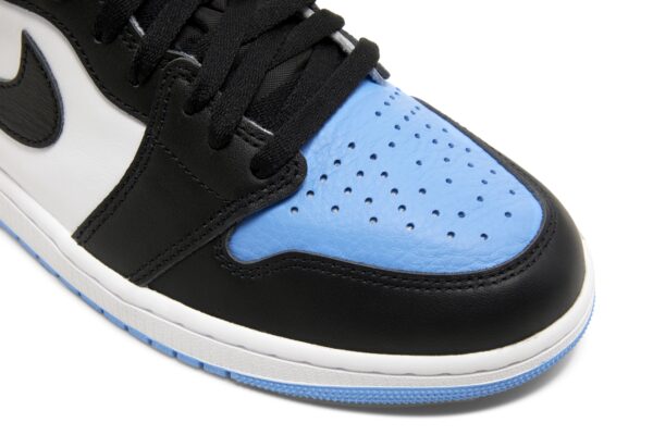 Air Jordan 1 Retro High OG 'UNC Toe' DZ5485-400 - Image 9