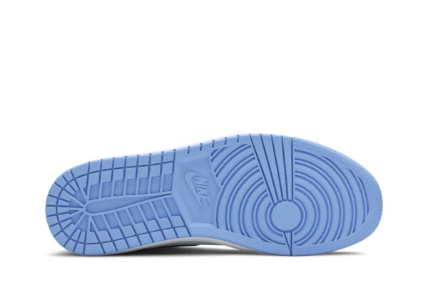 Air Jordan 1 Retro High OG 'University Blue' 555088-134 - Image 4