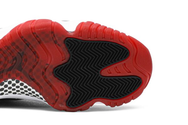 Air Jordan 11 Retro 'Bred' 2019 378037-061 - Image 5