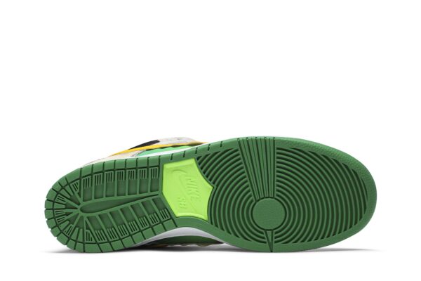 Ben & Jerry's  x Nike Dunk Low SB 'Chunky Dunky' CU3244-100 - Image 4