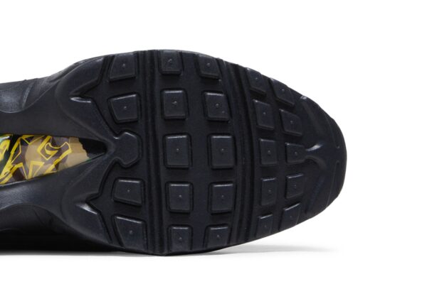 Corteiz  x Nike Air Max 95 SP 'Rules the World - Sequoia' FB2709-300 - Image 5