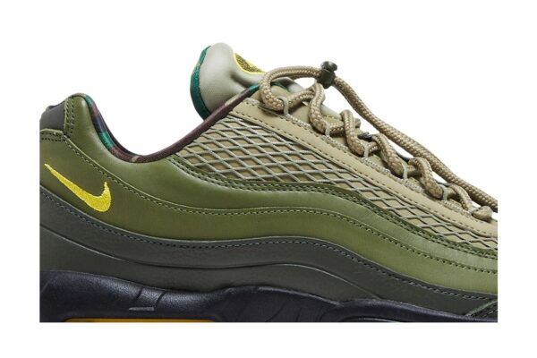 Corteiz  x Nike Air Max 95 SP 'Rules the World - Sequoia' FB2709-300 - Image 2