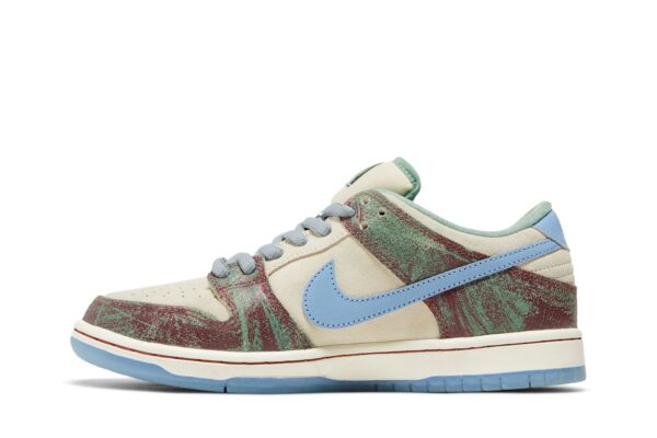 Crenshaw Skate Club  x Nike Dunk Low SB FN4193-100 - Image 3
