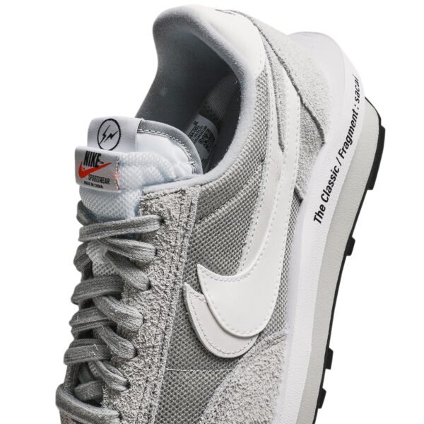 Fragment Design  x Nike sacai  x Nike LDV Waffle 'Light Smoke Grey' DH2684-001 - Image 10