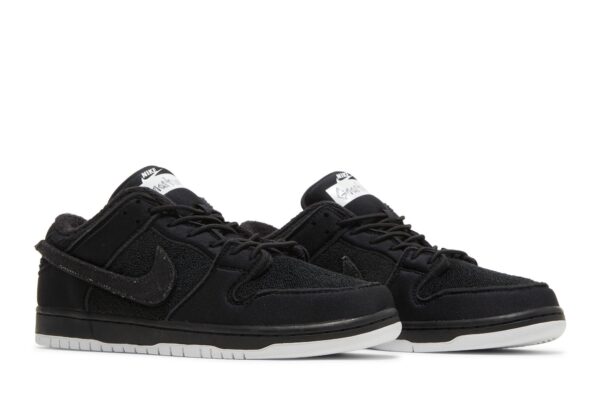 Gnarhunters  x Nike Dunk Low SB 'Black' DH7756-010 - Image 8