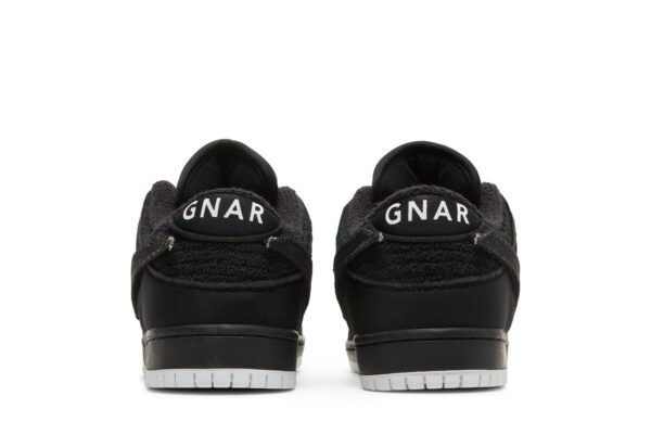 Gnarhunters  x Nike Dunk Low SB 'Black' DH7756-010 - Image 6