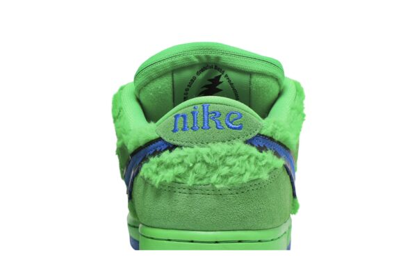 Grateful Dead  x Nike Dunk Low SB 'Green Bear' CJ5378-300 - Image 7