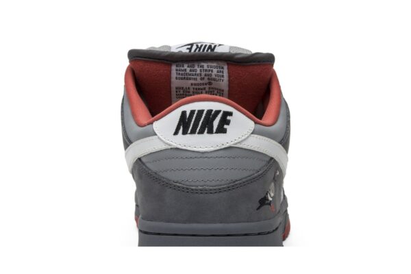 Jeff Staple  x Nike Dunk Low Pro SB 'Pigeon' 304292-011 - Image 7