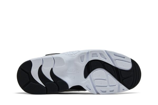 Nike Air Diamond Turf Proto '92 'Atlanta Falcons' IB2239-100 - Image 4