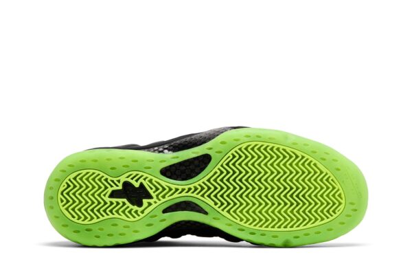 Nike Air Foamposite One 'Black Volt' HF2902-001 - Image 4