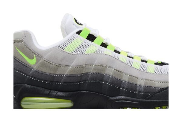 Nike Air Max 95 OG 'Neon' 2025  HM4740-001 - Image 2