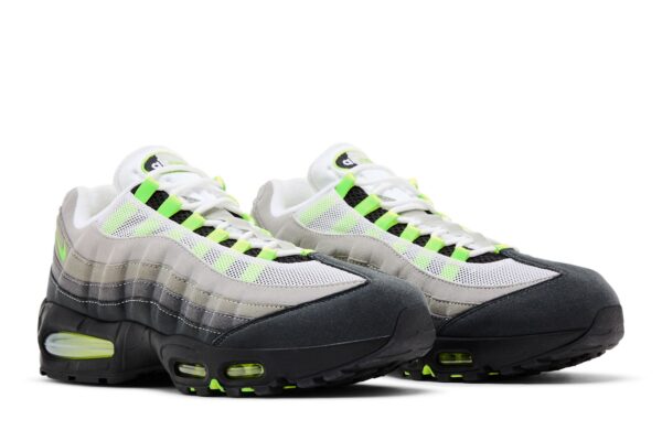 Nike Air Max 95 OG 'Neon' 2025  HM4740-001 - Image 8