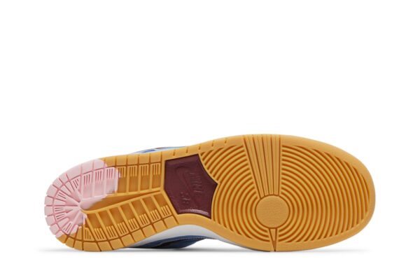 Nike Dunk Low Premium SB 'Philadelphia Phillies' DQ4040-400 - Image 4