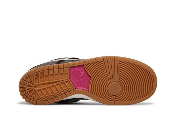 Nike Dunk Low Pro Premium SB 'Paisley' DH7534-200 - Image 4
