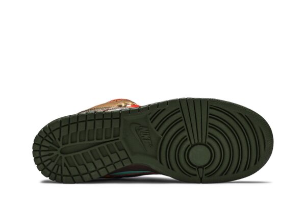 Nike Dunk Low SB 'What The Dunk' 318403-141 - Image 4