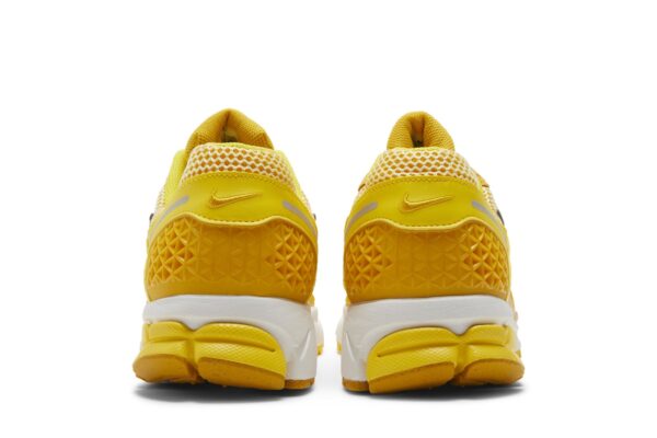 Nike  Zoom Vomero 5 'Yellow Ochre'  FJ4453-765 - Image 6