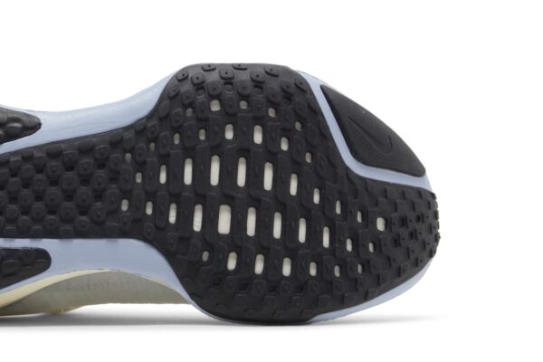 Nike ZoomX Invincible Run Flyknit 3 'White Cobalt Bliss' DR2615-100 - Image 5