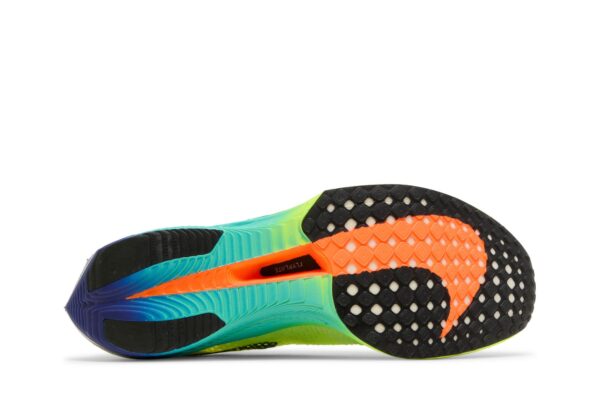 Nike ZoomX VaporFly Next% 3 'Fast Pack' DV4129-700 - Image 4