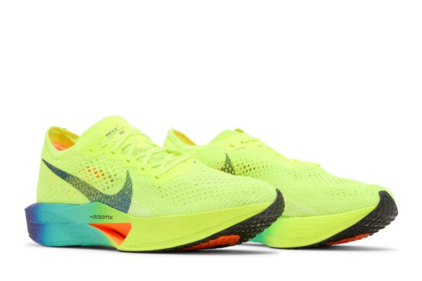 Nike ZoomX VaporFly Next% 3 'Fast Pack' DV4129-700 - Image 8