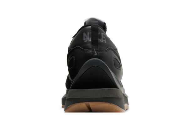 sacai  x Nike VaporWaffle 'Black Gum' DD1875-001 - Image 7