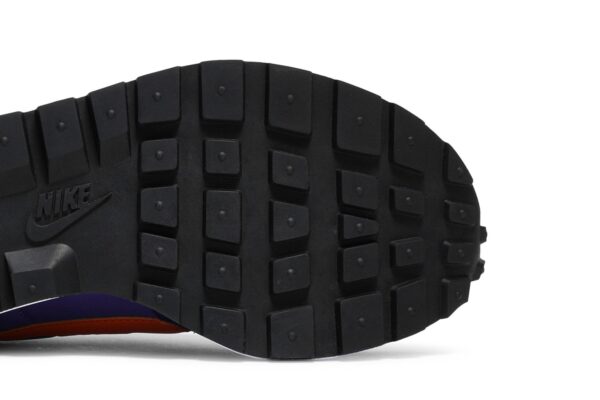 sacai  x Nike VaporWaffle 'Dark Iris' DD1875-500 - Image 5