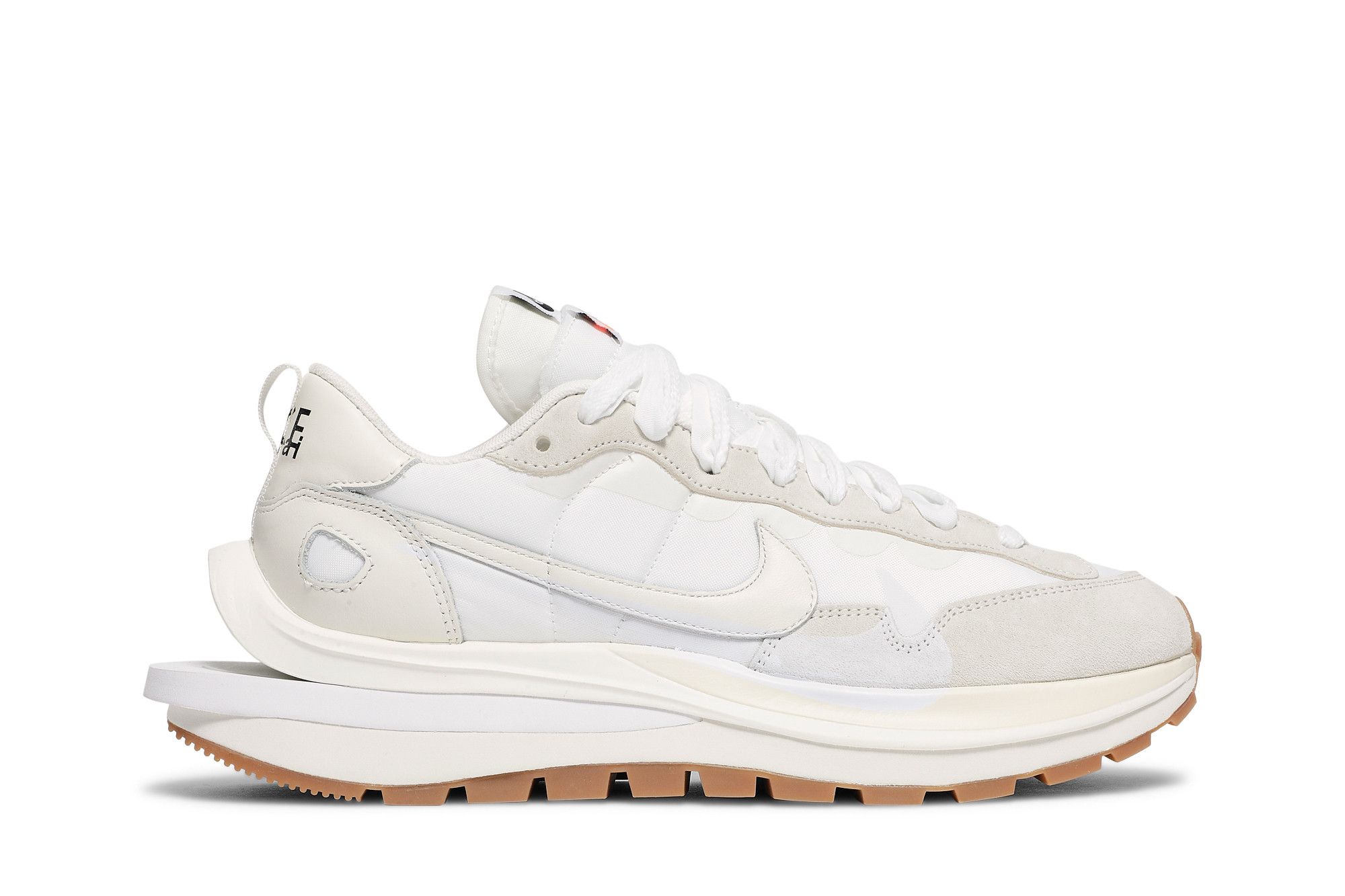 sacai x Nike VaporWaffle 'Sail Gum' DD1875-100 1 sacai  x Nike VaporWaffle 'Sail Gum' DD1875-100