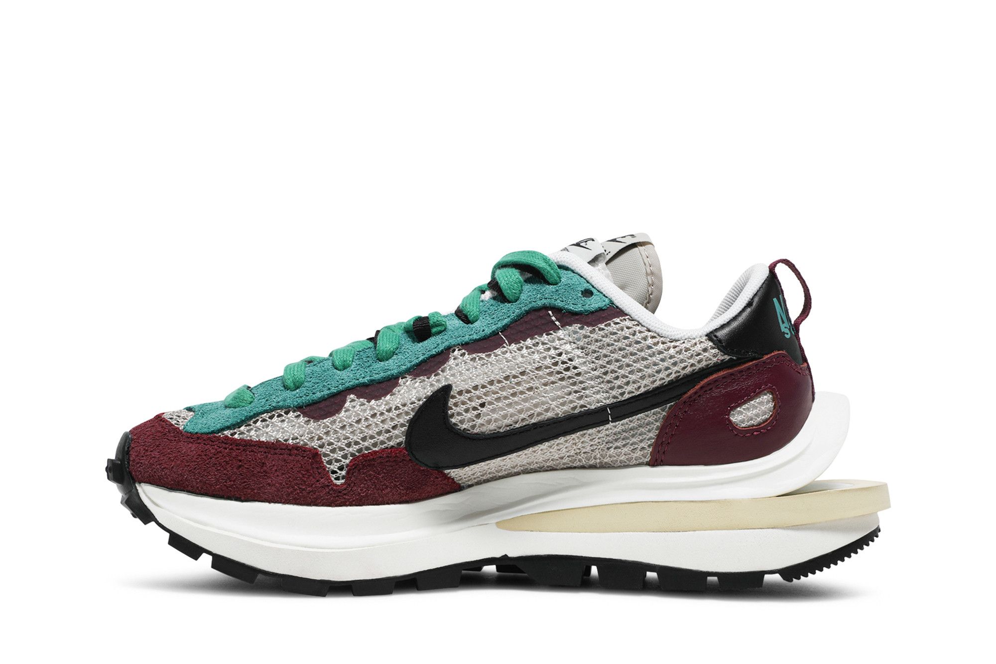 sacai x Nike VaporWaffle SP 'Villain Red' DD3035-200 3 sacai  x Nike VaporWaffle SP 'Villain Red' DD3035-200 - Image 3