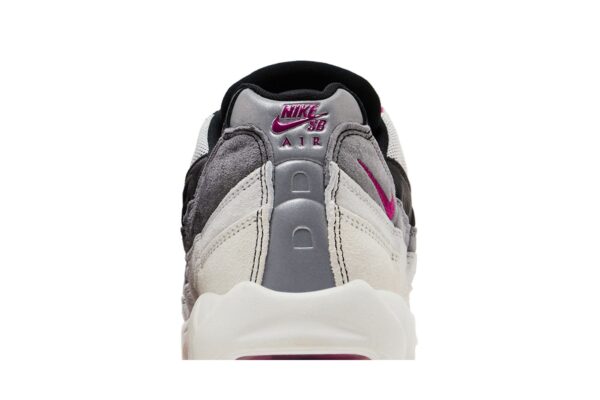 SB  x Nike Air Max 95 'Cactus Flower' HF7545-100 - Image 7