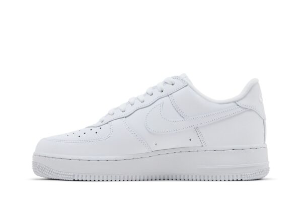 Supreme  x Nike Air Force 1 Low 'Box Logo - White' CU9225-100 - Image 3