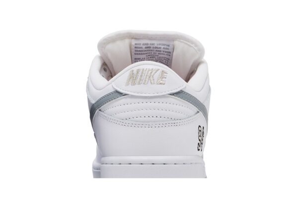 Supreme  x Nike Dunk Low SB 'White Metallic Silver' HQ8487-100 - Image 7