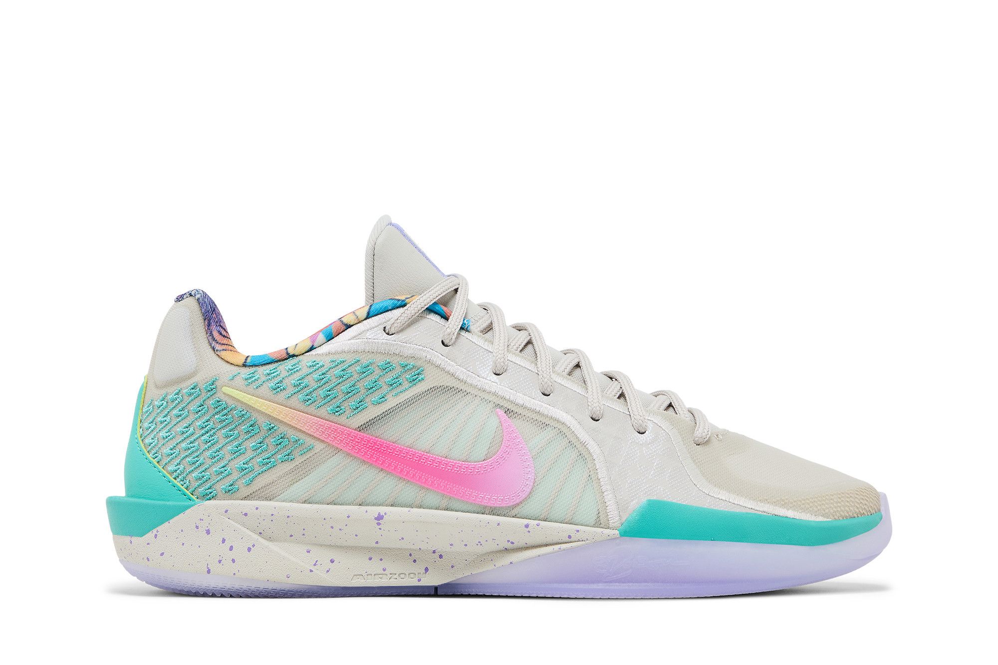 Titan x Wmns Nike Sabrina 2 'Make Space' IH8554-001 1 Titan x Wmns Nike Sabrina 2 'Make Space' IH8554-001