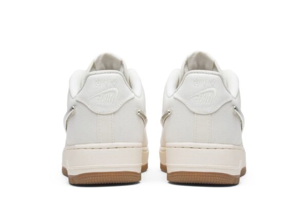 Travis Scott  x Nike Air Force 1 'Sail' AQ4211-101 - Image 6