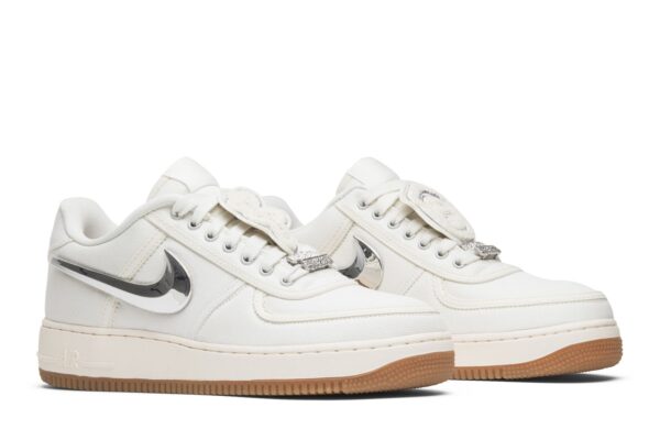 Travis Scott  x Nike Air Force 1 'Sail' AQ4211-101 - Image 8