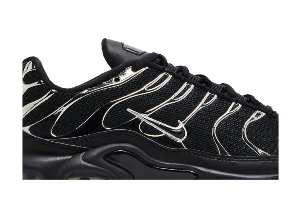 Wmns Nike Air Max Plus SE 'Black Chrome Silver' HJ9743-001 - Image 2