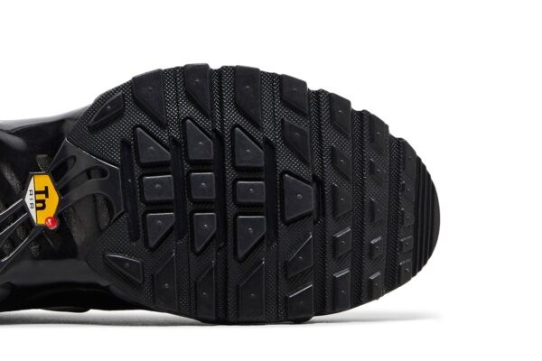 Wmns Nike Air Max Plus SE 'Black Chrome Silver' HJ9743-001 - Image 5