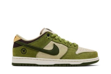 Yuto Horigome  x Nike Dunk Low SB 'Matcha' HF8022-300